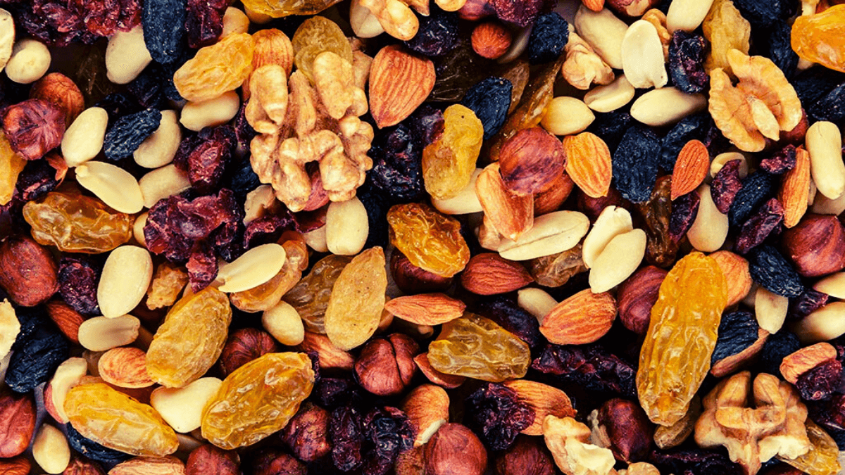 Want to keep fruits always around?  Try fresh dried fruits.